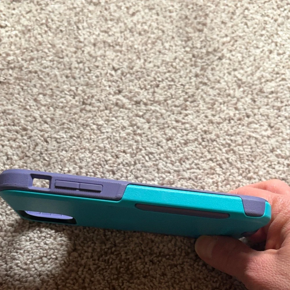 OtterBox Commuter Series Case for iPhone 11 - Cosmic Ray color